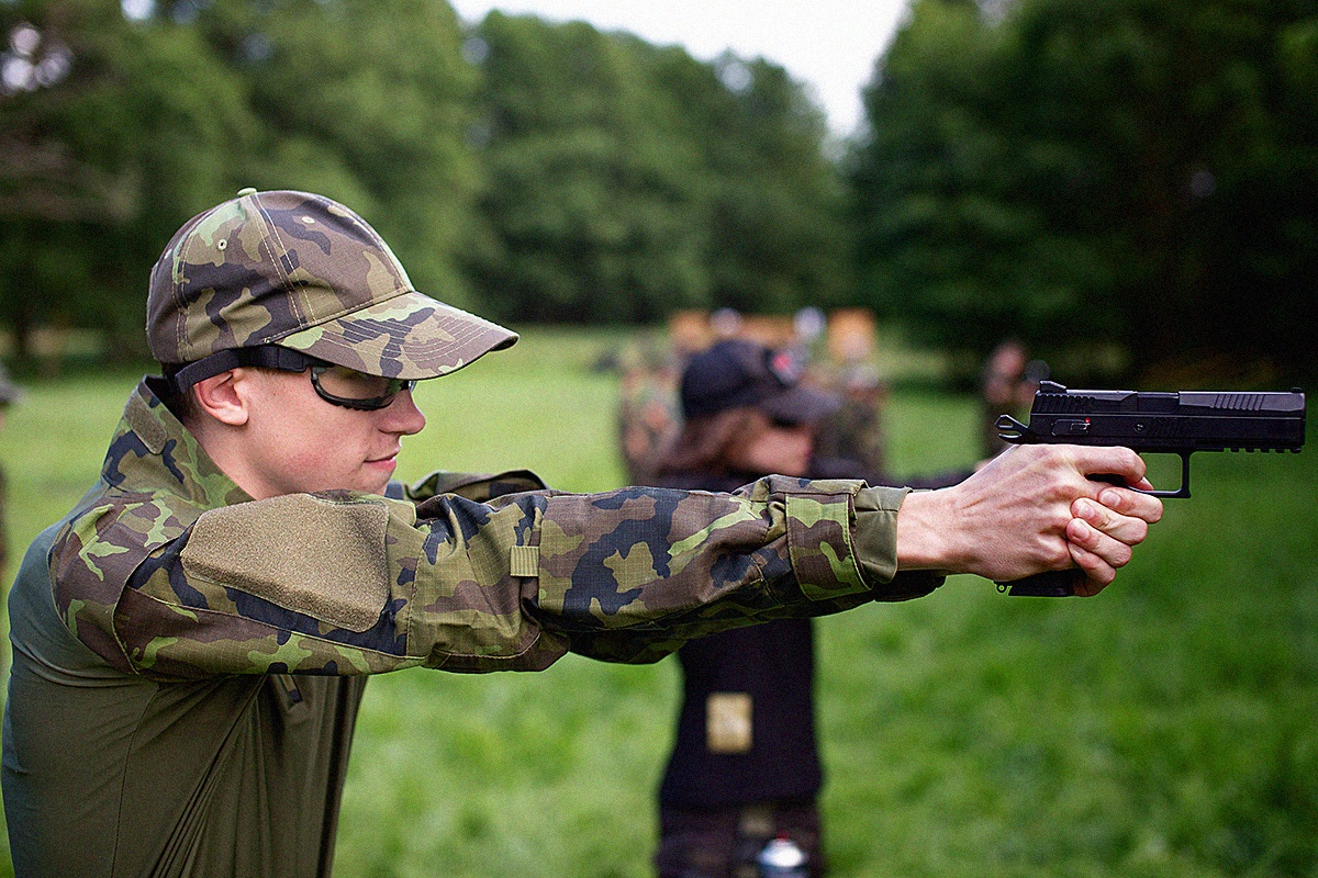 Ze střeleckého výcviku Pistole Basic
